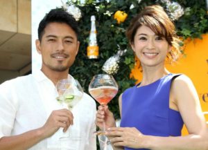 畑野ひろ子イケメン旦那鈴木啓太（元Jリーガー）馴れ初めは？年収や現在の仕事や画像！【１周回って知らない話】