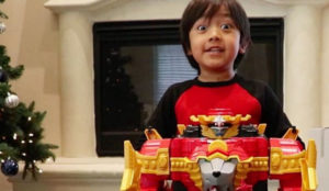 ライアン君(ユーチューバー)の父は日本人!名前やwikiプロフィール(年齢・経歴)貯金が凄くて24億円の行方は?何がすごくて稼げる?