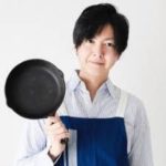 リュウジ(料理研究家)の年収や彼女や結婚は？wiki経歴(年齢・本名)！料理教室やレシピ本は？【かみひとえ】