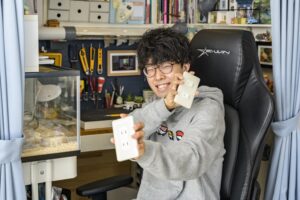 Mozu本名は水越清貴でwiki経歴!ミニチュア作家の年収や彼女や高校は?【情熱大陸】
