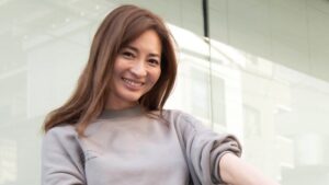 新山千春歳下彼氏の顔画像イケメンか！名前や職業や年収は？20代一般男性で再婚は？